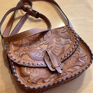 Ladies Patricia Nash crossbody bag. It was used a few times then put in storage.